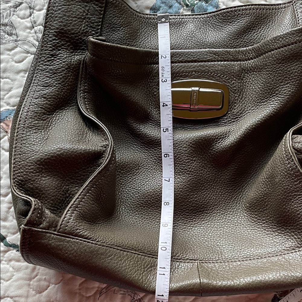B Makowsky Large Grey Pebbled Leather Slouchy Bag - Picture 10 of 14